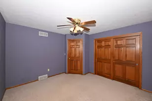822 S Comanche Ln, Waukesha, WI 53188 - Photo 28