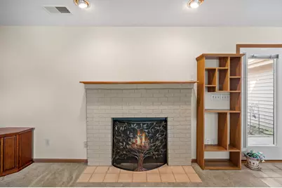 5521  Cambridge Ln #5, Racine, WI 53406 - Photo 8