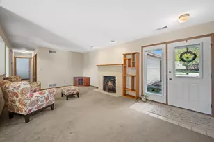 5521 Cambridge Ln, Racine, WI 53406 - Photo 6