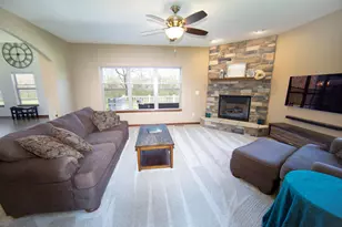1822 Rockridge Way, Waukesha, WI 53188 - Photo 2