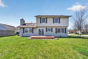 10550 S Peggy Dr, Oak Creek, WI 53154 - Photo 4
