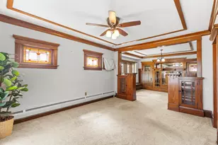 2179 S 84th St, West Allis, WI 53227 - Photo 6