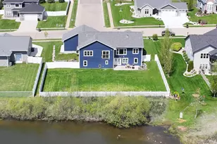 620 E Clancy St, Jefferson, WI 53549 - Photo 4