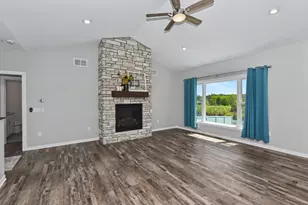 620 E Clancy St, Jefferson, WI 53549 - Photo 14