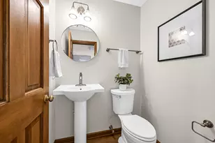 11415 N Lake Shore Dr, Mequon, WI 53092 - Photo 18