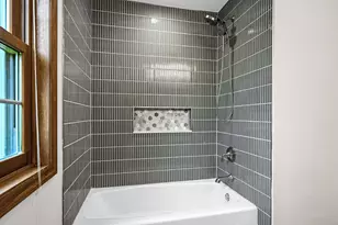 11415 N Lake Shore Dr, Mequon, WI 53092 - Photo 26