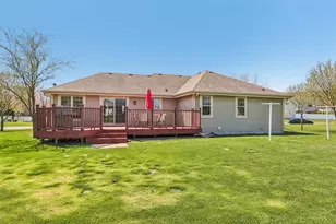 713 Bridlewood Ln, Watertown, WI 53094 - Photo 42