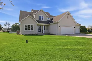 N8034 Nicky Ct, Troy, WI 53120 - Photo 36