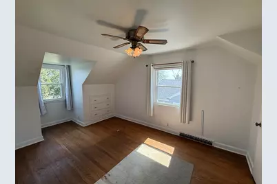 2912  Memorial Dr, Two Rivers, WI 54241 - Photo 8