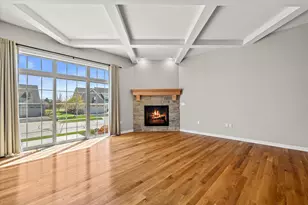1615 Belmont Ln, Oconomowoc, WI 53066 - Photo 6