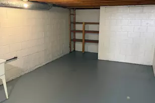 9261 W Allyn St, Milwaukee, WI 53224 - Photo 10