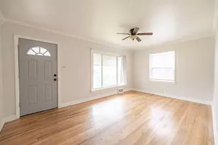 9200 W Swan Cir, Milwaukee, WI 53225 - Photo 2