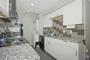 1441 30th Ave, Kenosha, WI 53144 - Photo 8