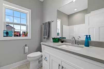 1320  Foxwood Pass, Oconomowoc, WI 53066 - Photo 16