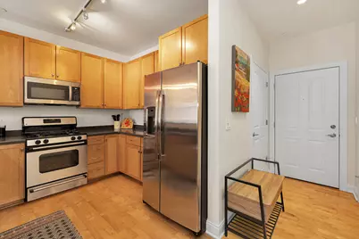 1915 N Water St #400, Milwaukee, WI 53202 - Photo 12