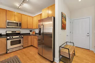 1915 N Water St, Milwaukee, WI 53202 - Photo 12