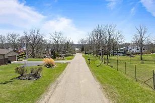 N3358 Hawthorn Rd, Geneva, WI 53147 - Photo 28