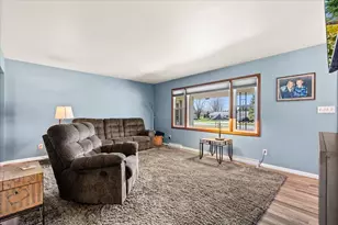 W6392 Judy Dr, Plymouth, WI 53073 - Photo 6