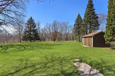 3400  Shorewood Dr, Racine, WI 53404 - Photo 4