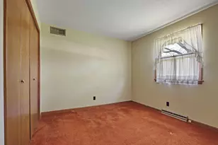 3400 Shorewood Dr, Racine, WI 53404 - Photo 18