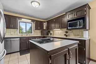 1817 N Main St, West Bend, WI 53090 - Photo 8