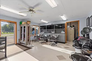 1817 N Main St, West Bend, WI 53090 - Photo 28