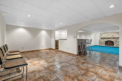7015 N Milwaukee River Pkwy, Glendale, WI 53209 - Photo 32