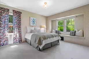 7015 N Milwaukee River Pkwy, Glendale, WI 53209 - Photo 18