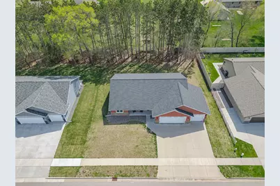 2102  Prairie Pl, Holmen, WI 54636 - Photo 36