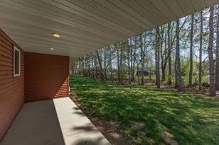 2102 Prairie Pl, Holmen, WI 54636 - Photo 6