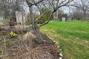 5359 S Allenwood Ln, Hales Corners, WI 53130 - Photo 38