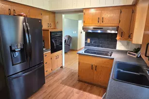 5359 S Allenwood Ln, Hales Corners, WI 53130 - Photo 12