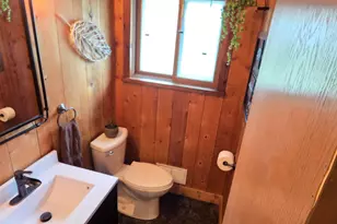 5359 S Allenwood Ln, Hales Corners, WI 53130 - Photo 34