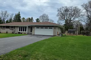 5359 S Allenwood Ln, Hales Corners, WI 53130 - Photo 46