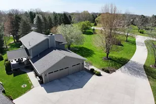 25610 Deer Ridge Trail, Racine, WI 53185 - Photo 24