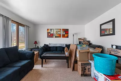 728 S 31st St, Manitowoc, WI 54220 - Photo 4