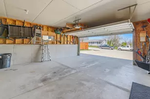 3415 Sheridan Ave, Sheboygan, WI 53081 - Photo 26