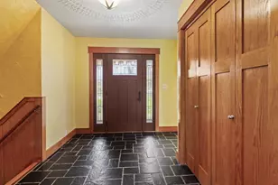 W154N8067 Elm Ln, Menomonee Falls, WI 53051 - Photo 4