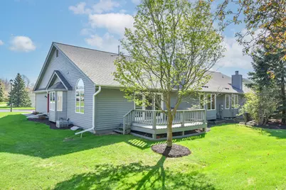 1400  Hidden Fields Dr, West Bend, WI 53095 - Photo 24