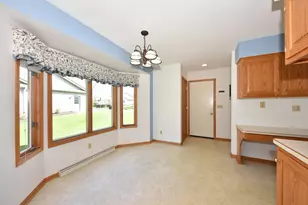 1400 Hidden Fields Dr, West Bend, WI 53095 - Photo 10