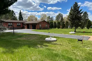 W5643 Buckhorn Dr, New Lisbon, WI 53950 - Photo 2