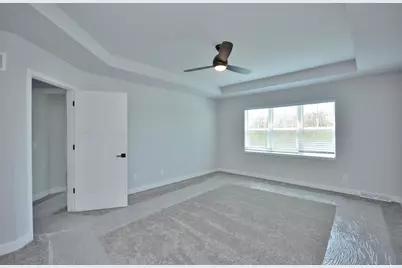 8175 W Bluebird Ct, Mequon, WI 53097 - Photo 26