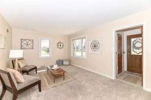 1700 Menomonee Ave, South Milwaukee, WI 53172 - Photo 10