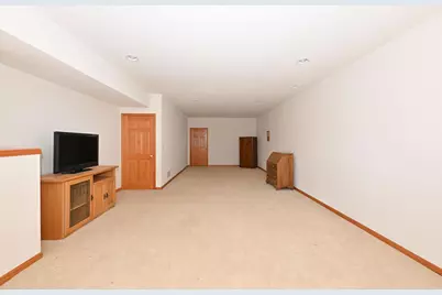 635  Darcy Ln #24, Whitewater, WI 53190 - Photo 28