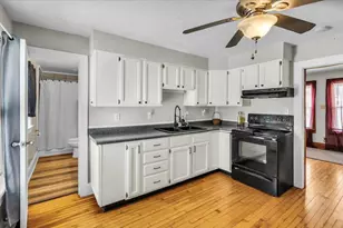 235 E Woolcock St, Jefferson, WI 53549 - Photo 10