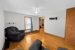 235 E Woolcock St, Jefferson, WI 53549 - Photo 28