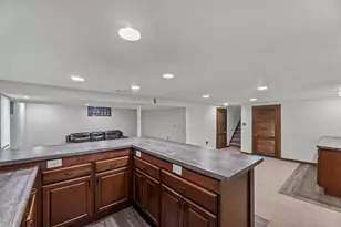1524 W Grange Ave, Milwaukee, WI 53221 - Photo 38