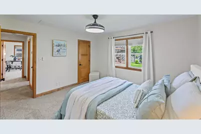 1524 W Grange Ave, Milwaukee, WI 53221 - Photo 22