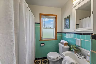 1524 W Grange Ave, Milwaukee, WI 53221 - Photo 26