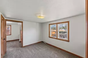 1524 W Grange Ave, Milwaukee, WI 53221 - Photo 30